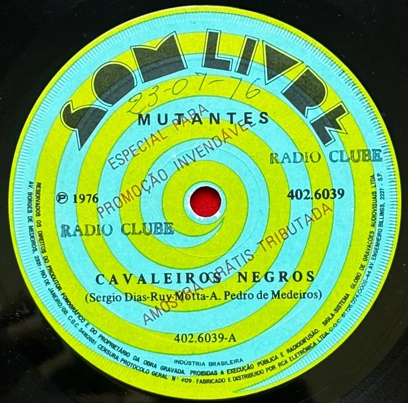 Os Mutantes - Cavaleiros Negros encarte