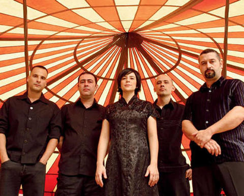 A 905978 1453079353 5417